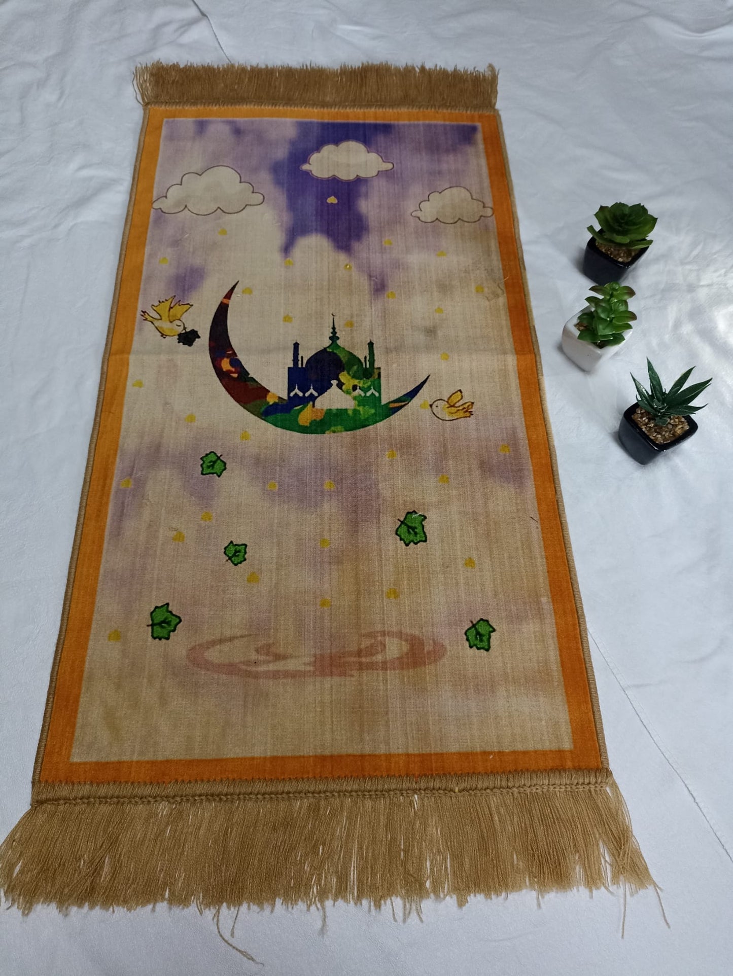 Children's prayer rug, Spacetoon Clouds